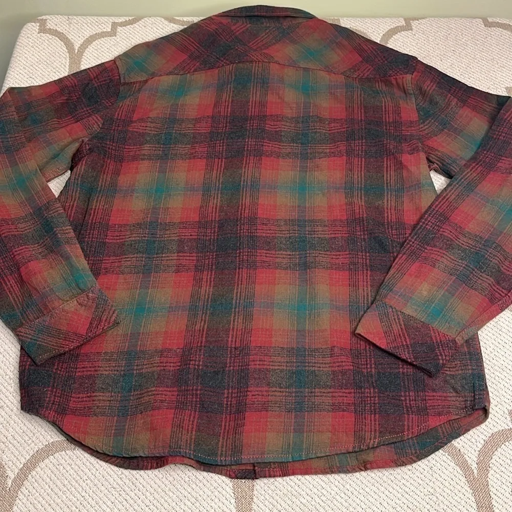 Billabong Coastline Wave Washed Plaid Flannel button down long sleeve Shirt